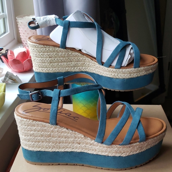 NIB Mineral Blue Zodiac Yolanda wedge sandal - Picture 5 of 12